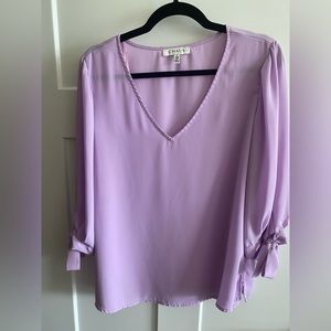 Chaus tie sleeve top